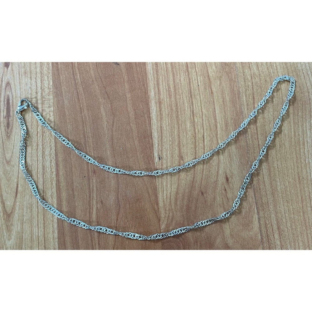 Silver Small Twisted Rope Chain Necklace 21  1/2 inches‎
